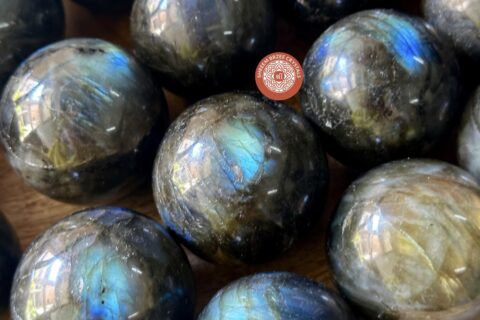 labradorite-sphere